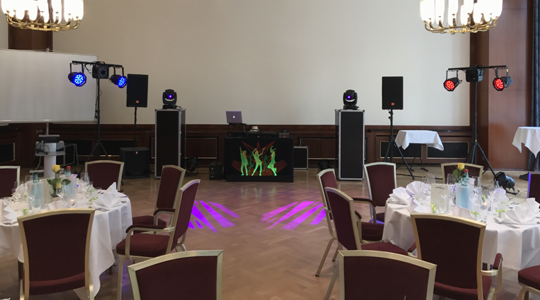 DJ Night Life bei einem festlichen Anlass im Chemnitzer Hof